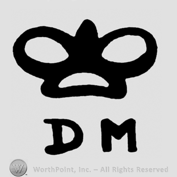 A crown above the initials D M