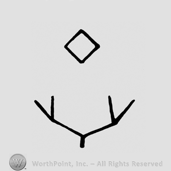 A pair of antlers under a rhombus
