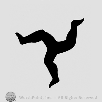 Three feet having the same origin