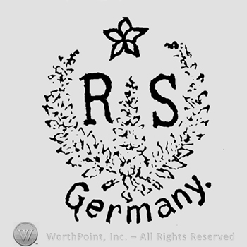 Wreath with a star on top  and word Germany below;RS in the middle