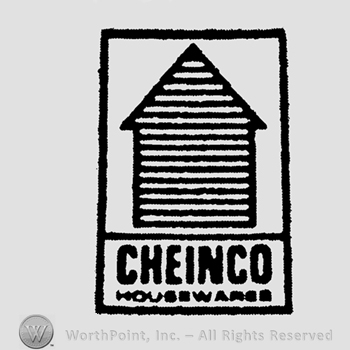 House shape inside a rectangle;Word Cheico at he bottom.