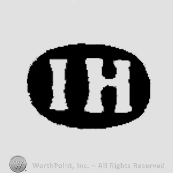 Letters IH in uppercase.