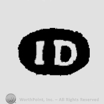 Letters ID in uppercase.