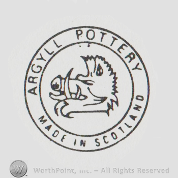 double circle with a boar head in the middle and ARGYLL POTTRY MADE IN SCOTLAND