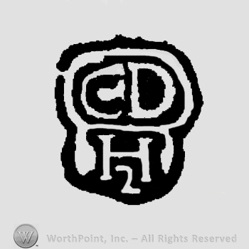 Letters CD in uppercase over capital H and number 2.