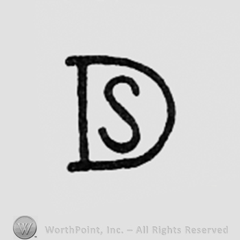 Letter S inside letter D.