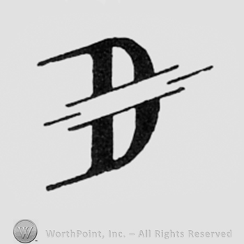 Letter D and a light.