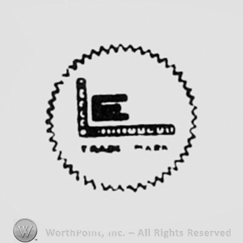 Letter E inside big letter L, all inside a circle.