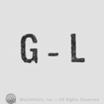 Letters G and L.