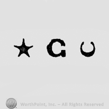 A star, letters G and U.