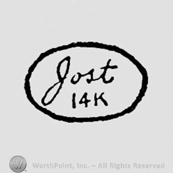 Word JOST and 14K written inside an oval.