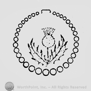 Cotton plant inside a circle.