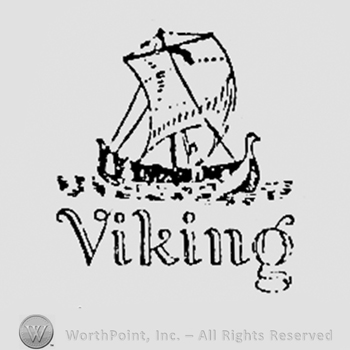 Word VIKING written bellow a boat.