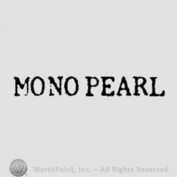 Words MONO PEARL.