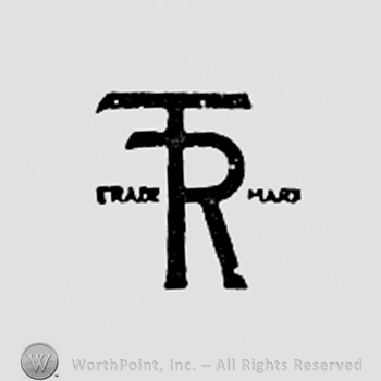 Monogram of letters T and R.