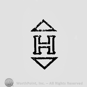 Letter H between two triangles.