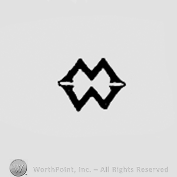 Letter W in the mirror.