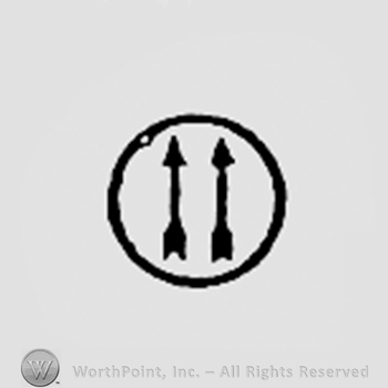Two arrows inside a circle.