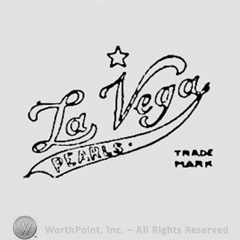 Words LA VEGA PEARL and a star.