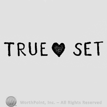 Words TRUE SET and a heart.