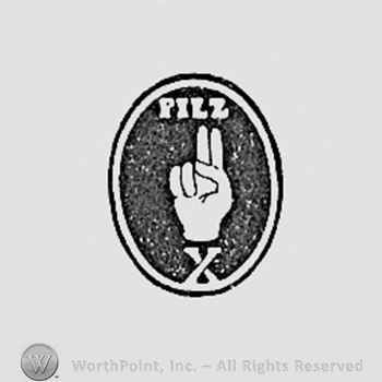 Hand with word Pilz and letter X.
