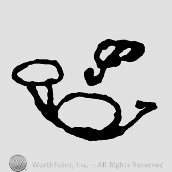 Hunting horn and letter S.