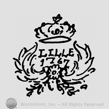 Crown on top;wreath with word Lille 1767 in the middle