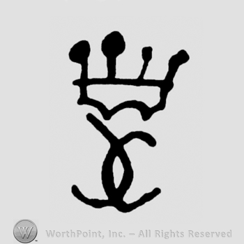 Shape made from letter X with a crown on top.