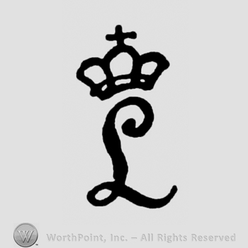 Letter L with criwn and cross.