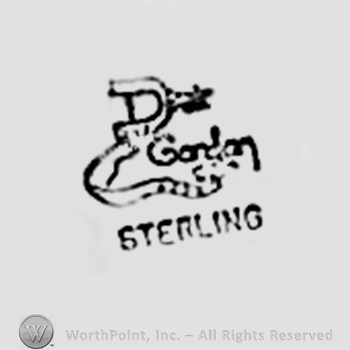 Ribbon with D Gordon Sterling written.