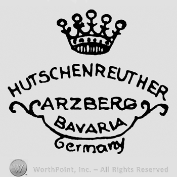 ARZBERG BAVARIA in the middle;GERMANY below;HUTSCHENREUTHER and a crown on top.