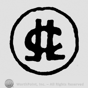 Monogram of letters CL inside a circle.