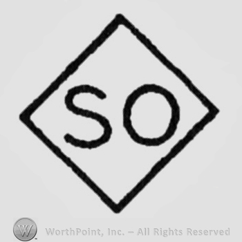Capital letters "SO" in a diamond