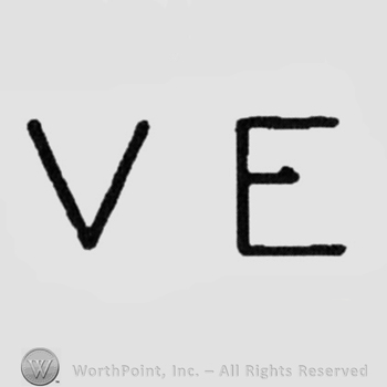 Bold capital initials "VE"