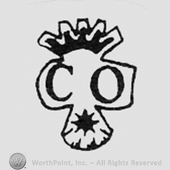 Crowned letters CO above a star.
