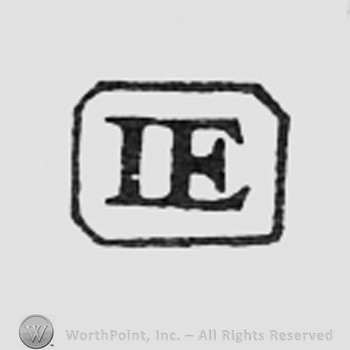 Letters IE inside a square.