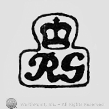 Crowned letters RG.