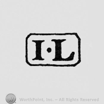 Letters IL inside a rectangle.