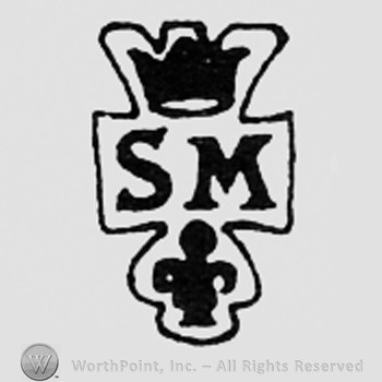 Crowned letters SM and a star bellow.