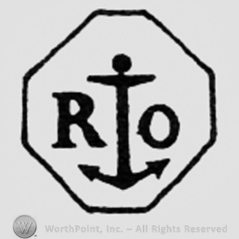 Letters RO and an anchor between.