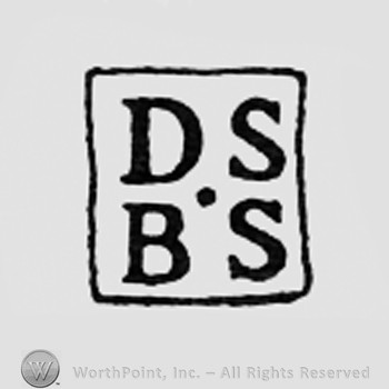 Letters DS BS inside a square.