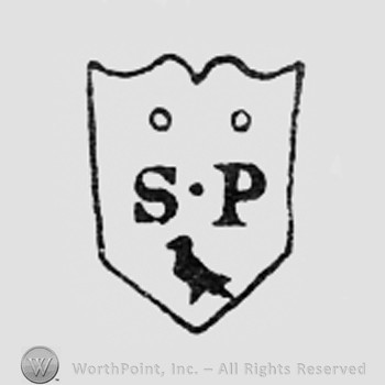Letters SP, a bird and two dots, all inside a shape like a shield.
