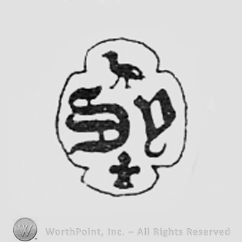 Bird, letters SY and a fleur-de-lis inside a shape like an oval.