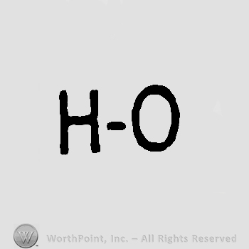 Uppercase letter H minus uppercase letter O