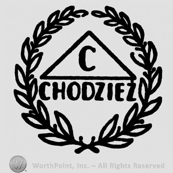 Triangle with letter C inside and Chodziez below;branches on sides.