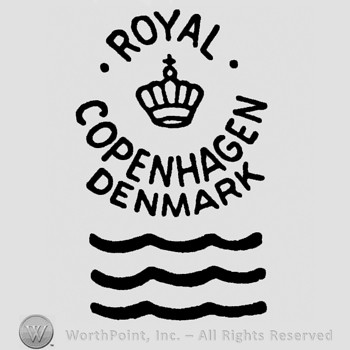 Crown with cross in the middle;Royal Copenhagen round written;waves.