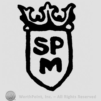 A shield with a crown on top;SPM written inside.