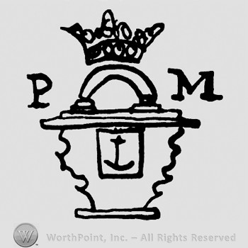 An anchor ,a crown and letter PM on top.