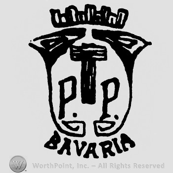 A crown on top;a shield with letters PTP inside;Bavaria written below.