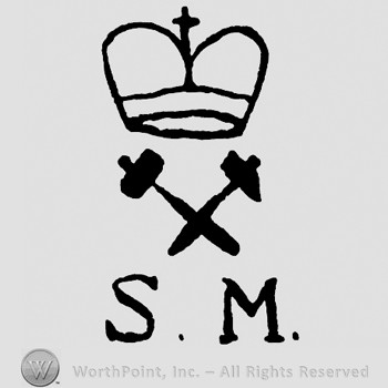 Crown with cross on top;two crossed hammers in the middle;SM written below.